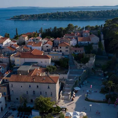 Santino Appartement Rab Town