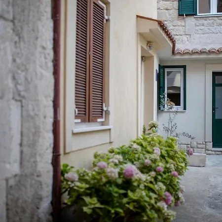 Santino Appartement Rab Town